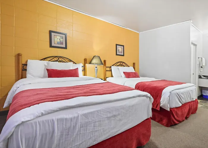 Dauphin Inn Express