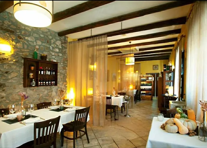 VÍA NATURA hotel rural gastronómico
