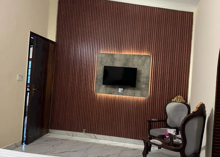 A One Boutique Hotel Defence