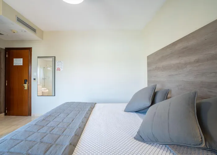 Hotel Montmar