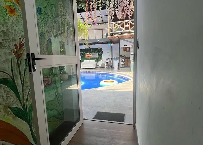 Hotel Corona House