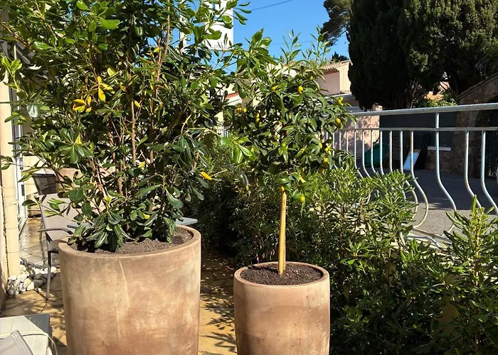 Escale Au Soleil Et