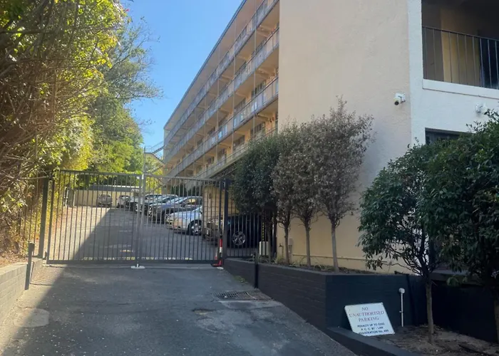 Mountway Holiday Apartments Perth