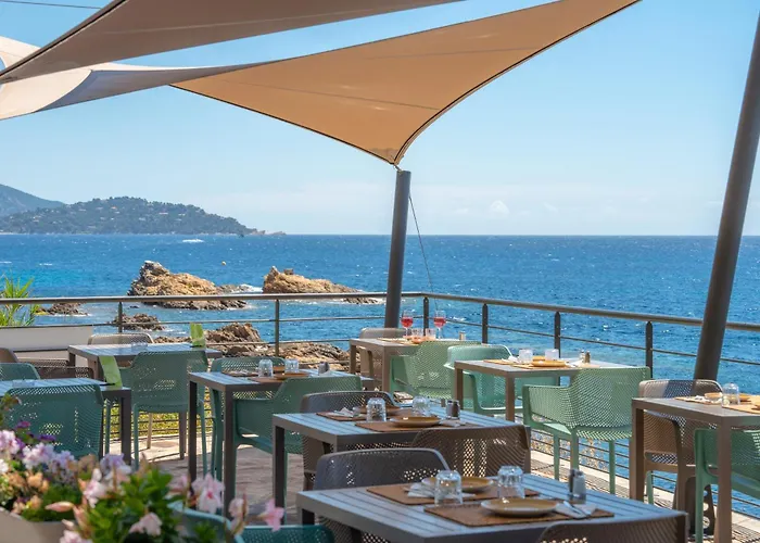Hôtel Astria Le Lavandou