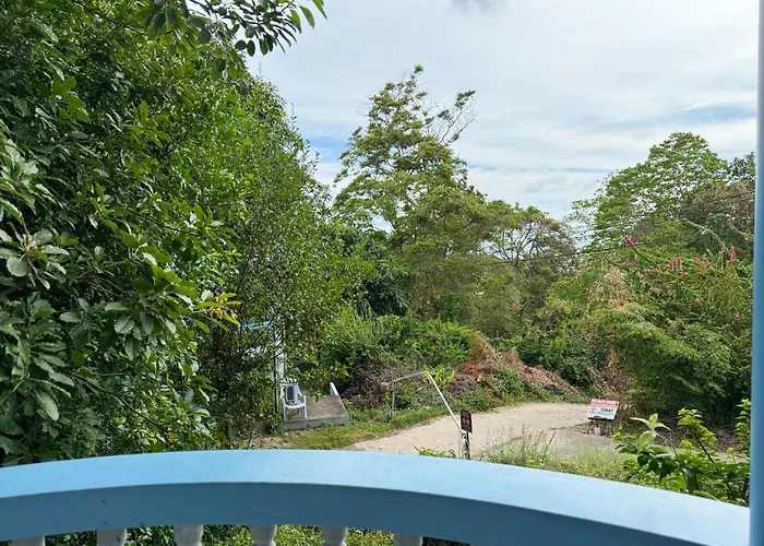 Tommy Apartment - Main Road