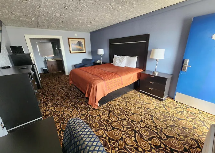 Carthage Inn