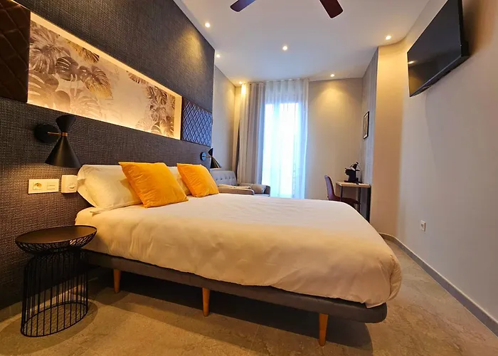Cousin Room Hotel Automatizado