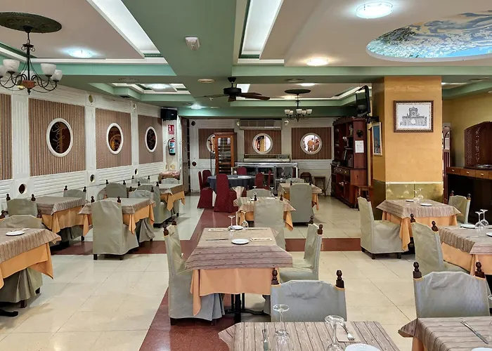 DORMERO Hotel y Albergue Sahagun