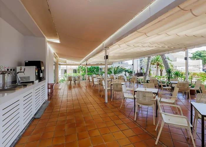 O7 Club Cala Ratjada Hotel