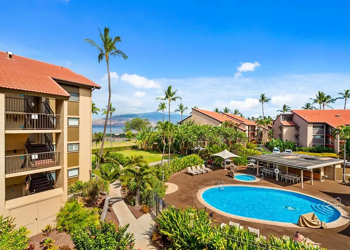 Maui Schooner