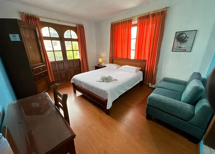 Hostal Barón de Carondelet