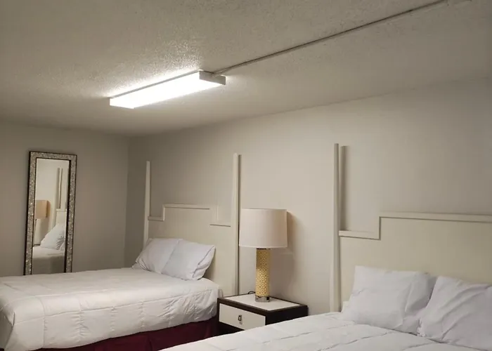 Super Inn Motel