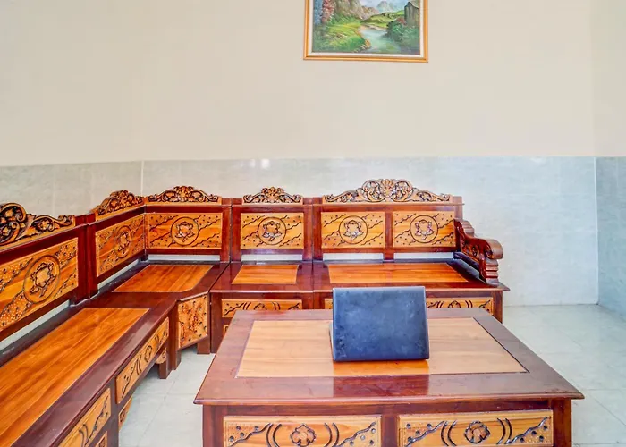Hotel O Surabaya Near Universitas Airlangga Formerly Kertajaya Residence Surabaya