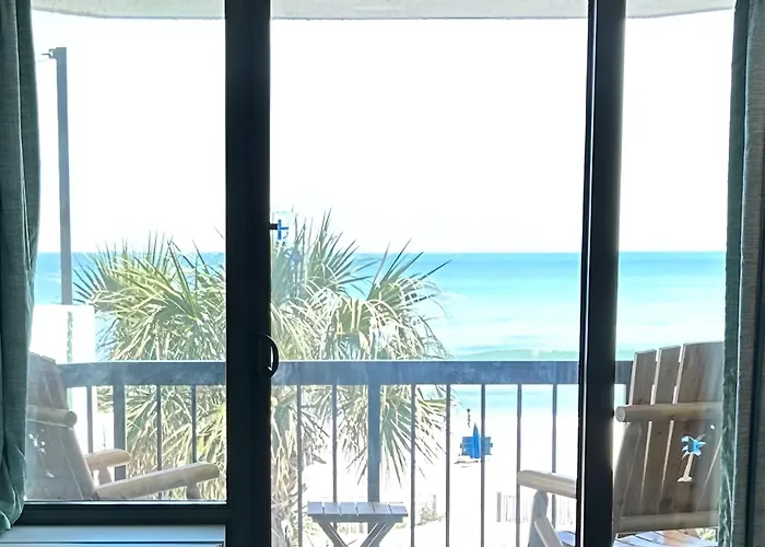 Flip Flop At Compass Cove