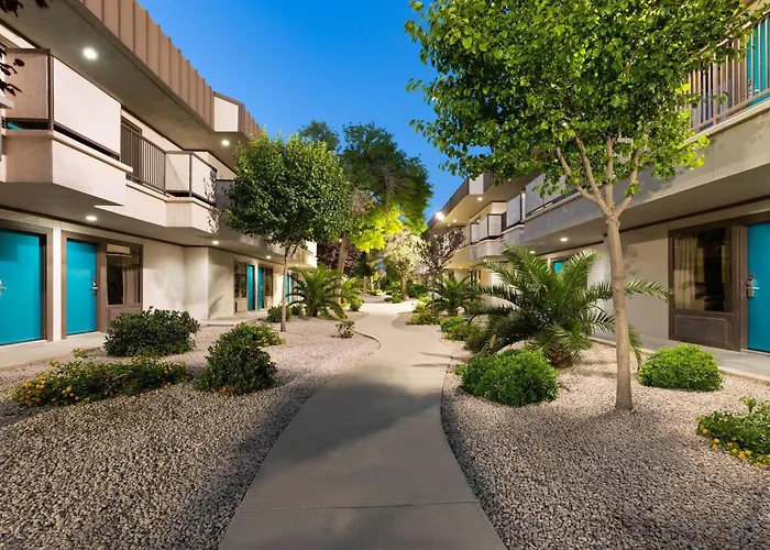 Ramada By Wyndham El Paso