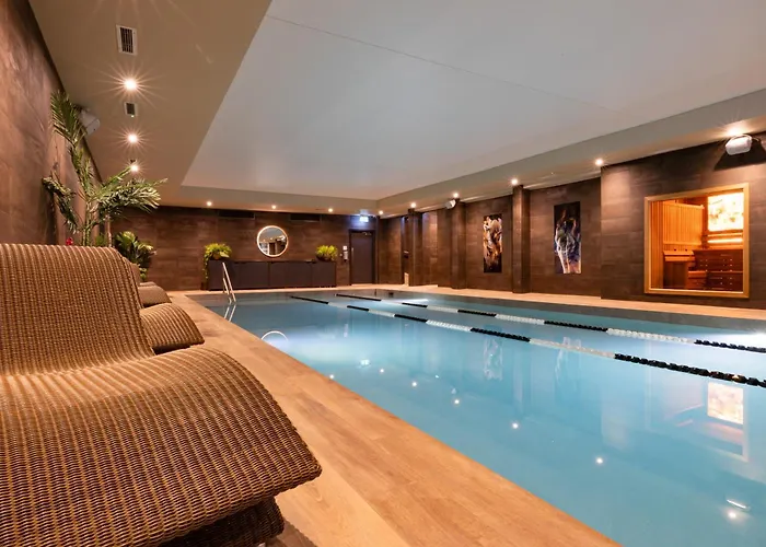 Rooms At David Lloyd Wickwoods