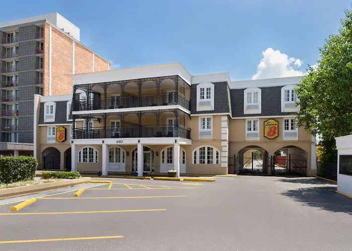 Super 8 By Wyndham