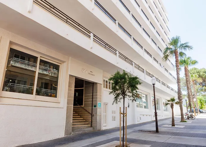 Hotel O7 Colombo S'Illot 