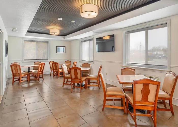 Comfort Inn & Suites Thousand Islands Harbour District Gananoque