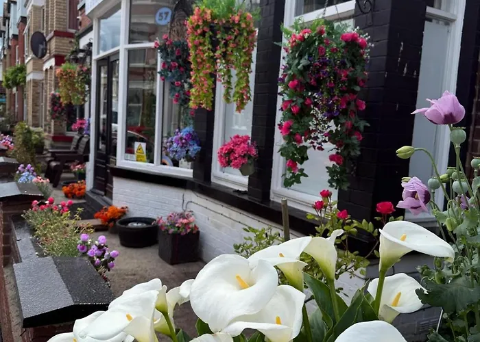 The George Guest House