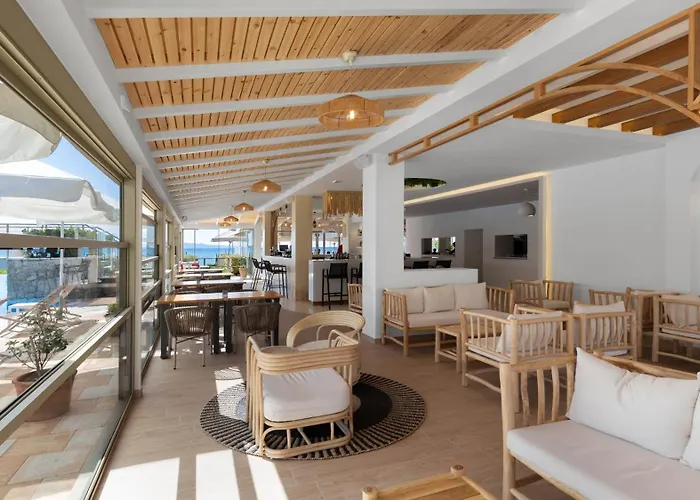 Hotel Athina Agios Stefanos Avliotes 