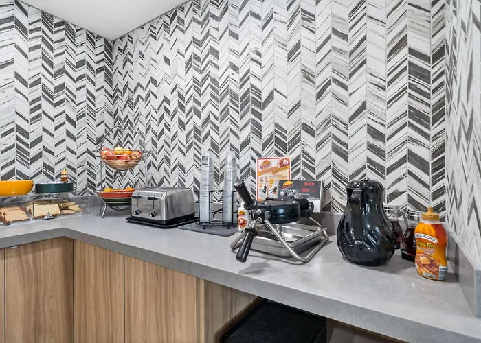 Best Western Lake Oswego Hotel & Suites