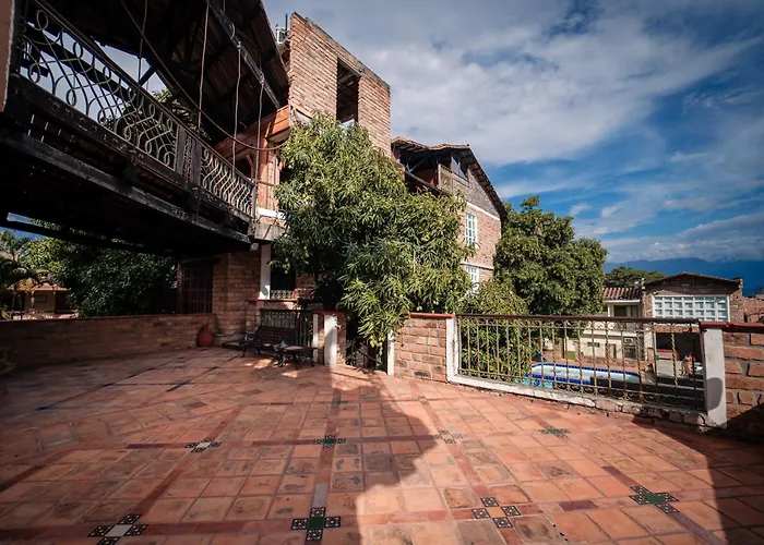 Hotel Plaza Menor