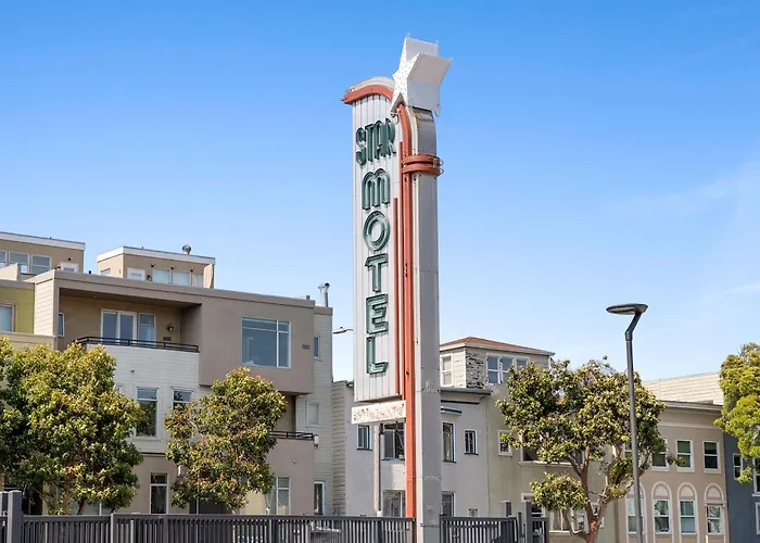 Star Motel
