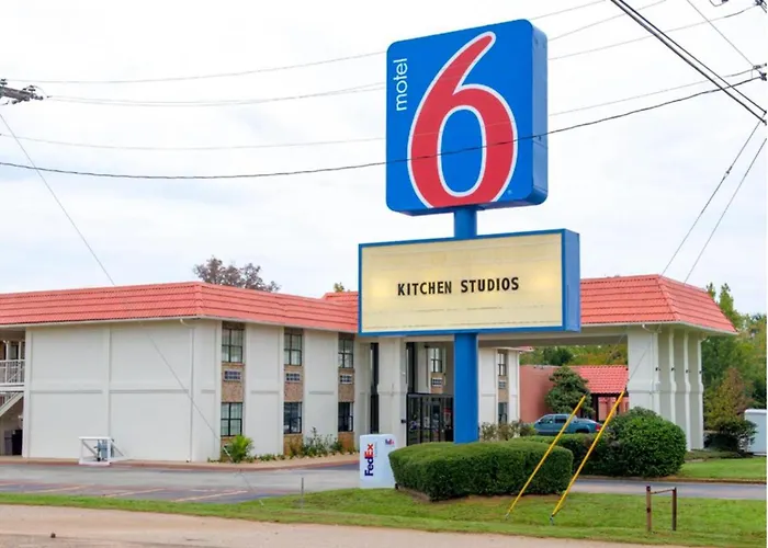 Motel 6-Palestine, Tx
