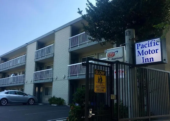 Pacific Motor Inn