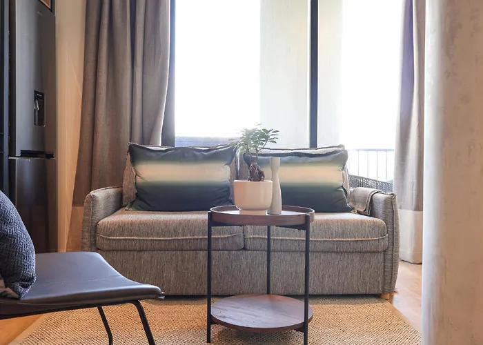 Three43 On B - Fluent Serviced Apartments