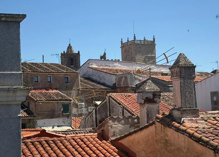 Casa Pizarro Hotel