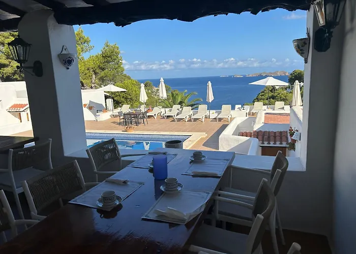 Hostal Cala Moli