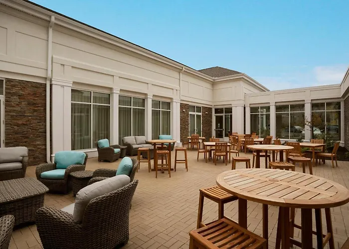 Hilton Garden Inn Auburn