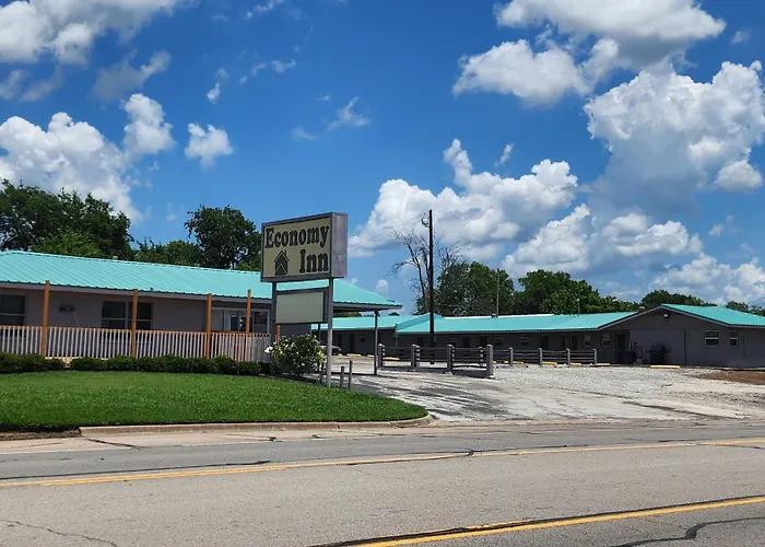 Economy Inn