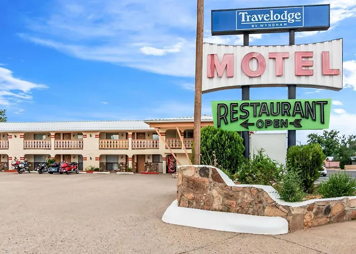Travelodge By Wyndham Las Vegas Nm