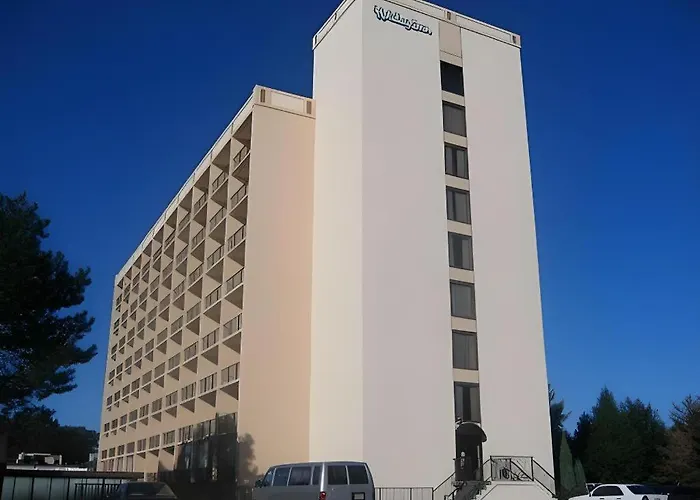 Garden Plaza Hotel