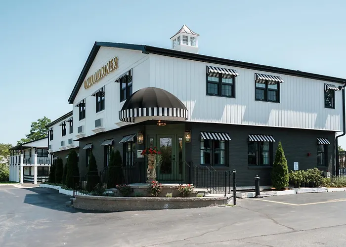 Uncommoner Hotel By Reverie Boutique Collection
