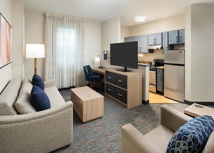 Candlewood Suites Miami - Doral By Ihg Tamiami