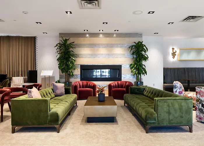 Doubletree By Hilton Fairfield Hotel & Suites