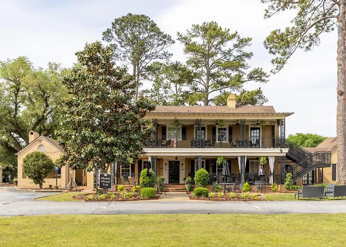 Merry Acres Inn