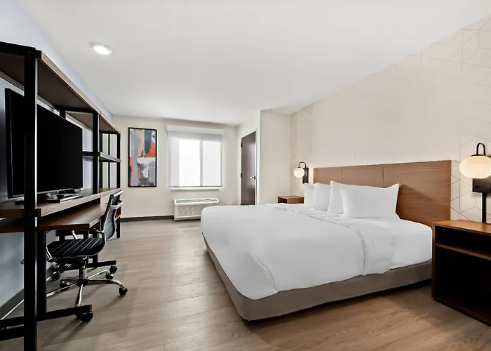 Everhome Suites Huntsville - Research Park