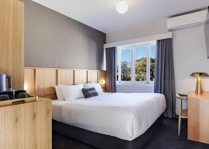 Kingsgrove Hotel