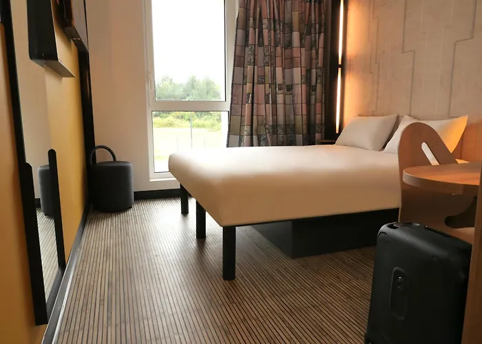 B&B Hotel Carcassonne Rocadest La Cite