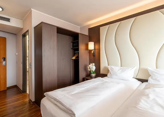 Plaza Hotel Foehr Am Bodensee
