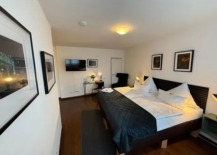 Hotel Neuhaus