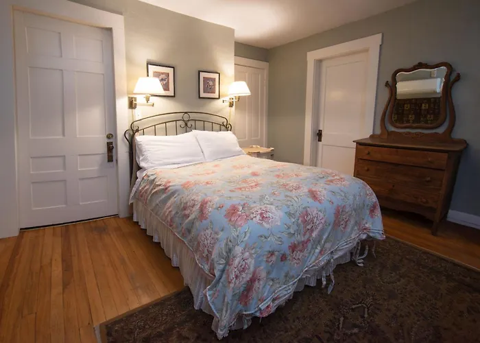 The Monadnock Inn Jaffrey