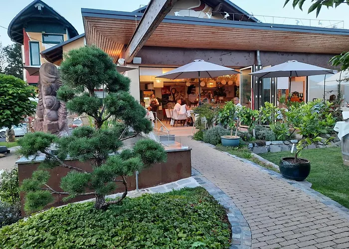 Malerwinkl Restaurant + Kunsthotel