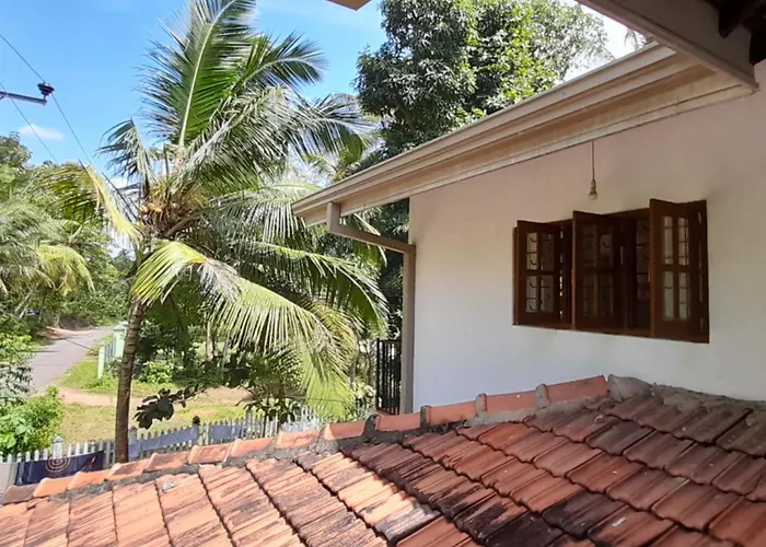 Le Meridien BnB Home Stay