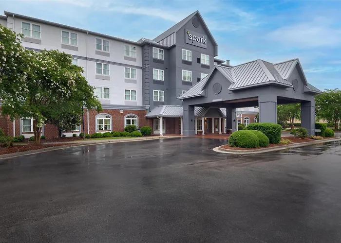 Spark By Hilton Summerville